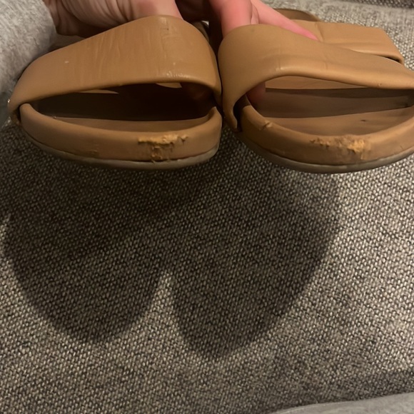 Beek Macaw Slide Sandals - Picture 4 of 5